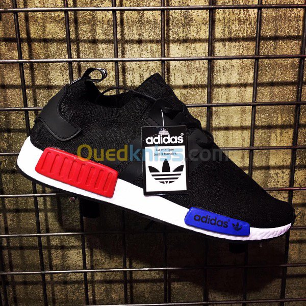 stan smith grey four