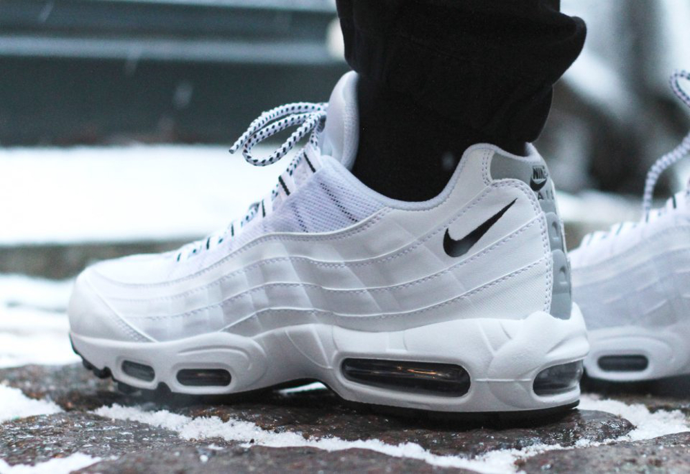 nike air max 95 homme noir et blanche