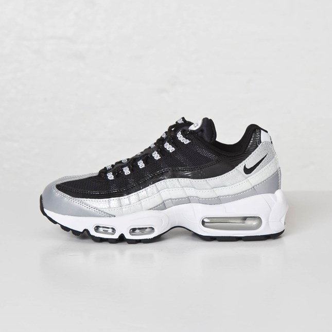 air max noir semelle blanche