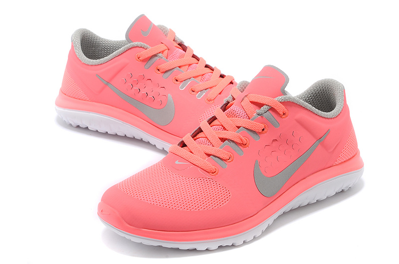 chaussure de sport nike pas cher femme