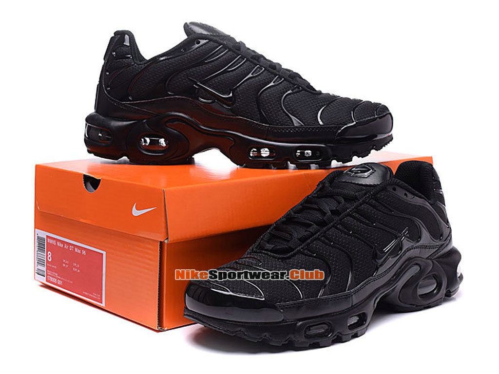 requin noir chaussure